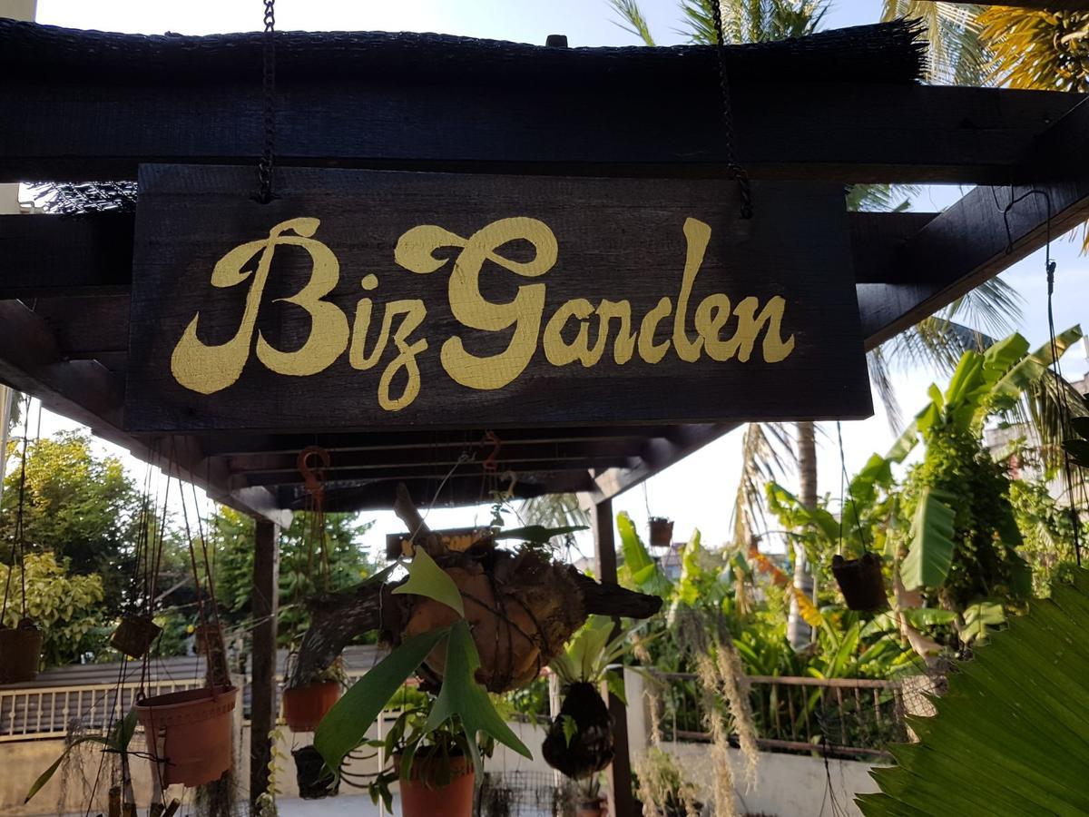 Big Garden Homestay Пантай Ремис Екстериор снимка
